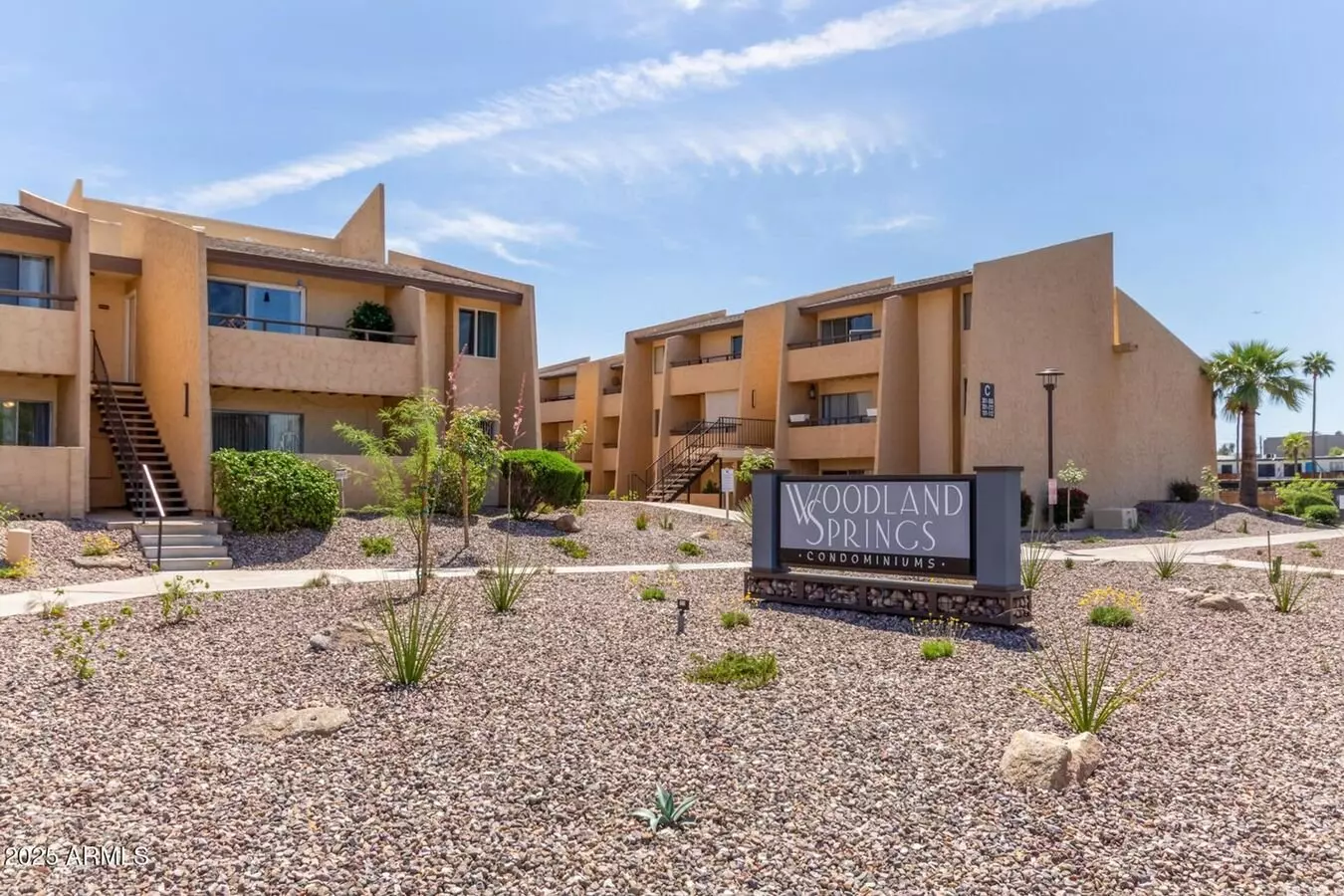8055 E THOMAS Road photo 4