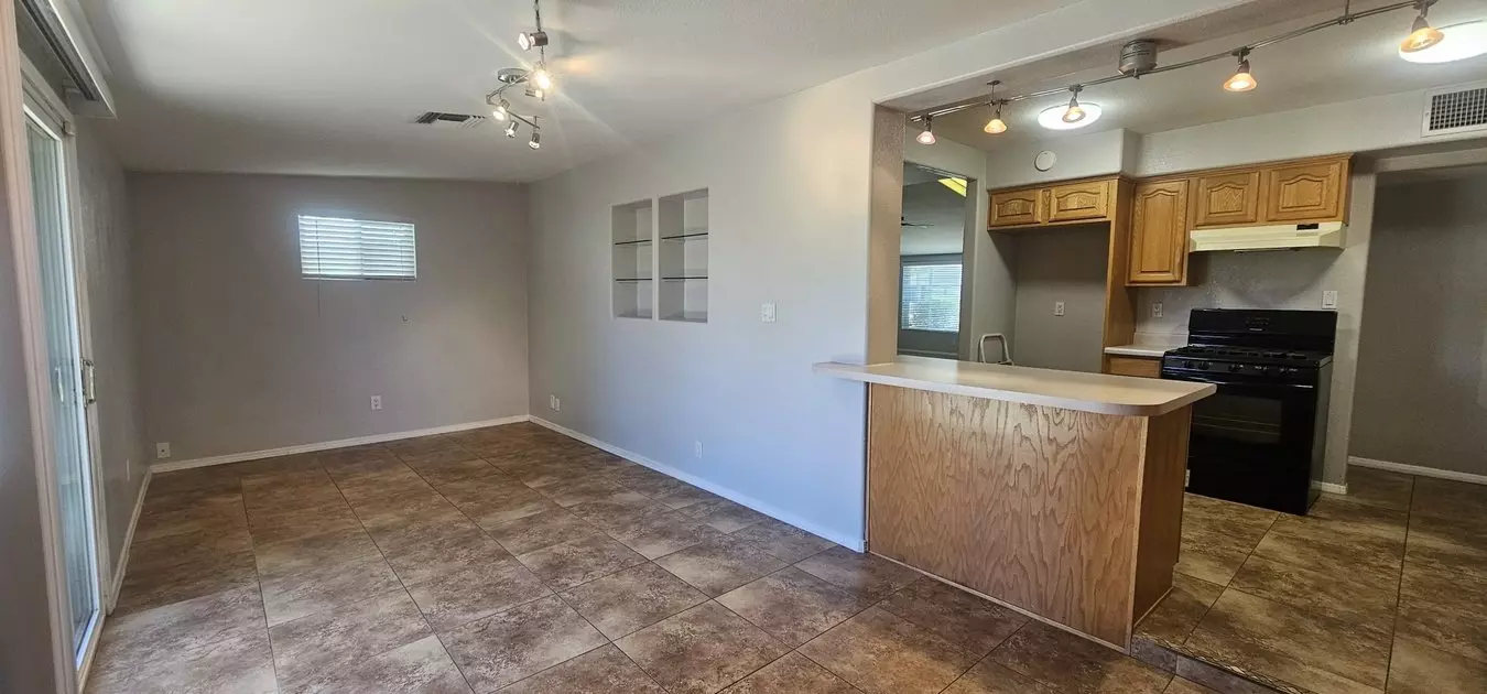 Location! Old Town Scottsdale 3Bed Home At The Greenbelt! photo 4