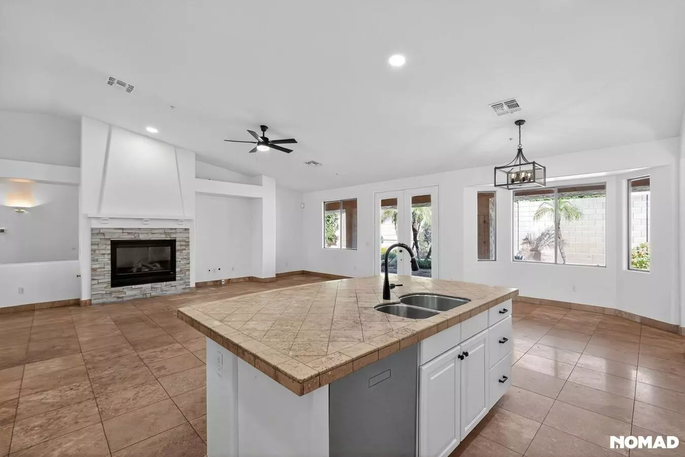 Luxurious 5BR House in Scottsdale photo 2