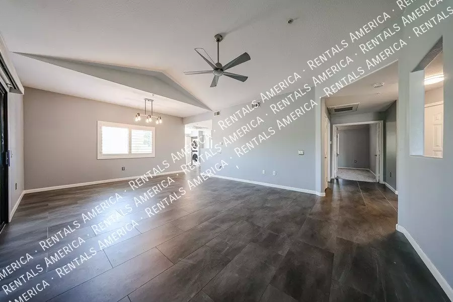 9555 E Raintree Dr Scottsdale, AZ 85260 photo 4