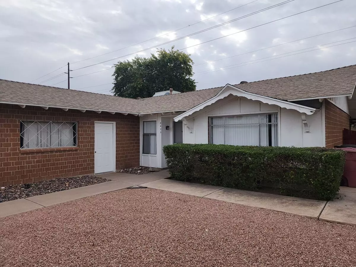 8425 E Crestwood Way Scottsdale, AZ 85250 photo 4