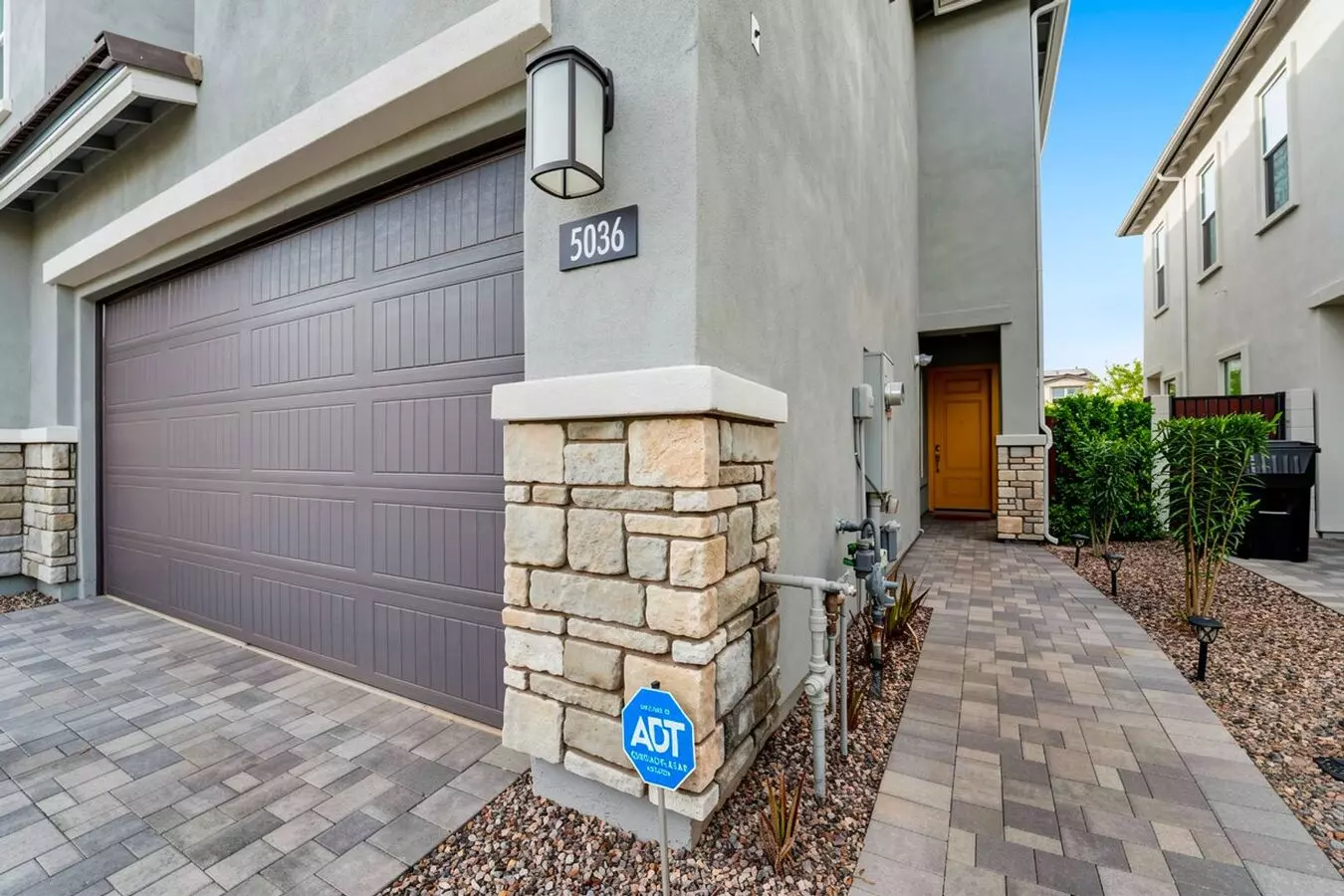 Professionally Designed, Fully Furnished Townhome On One Of Arabella’s Premium Lots | Scottsdale’s Coveted 85254 “magic Zip Code” photo 3