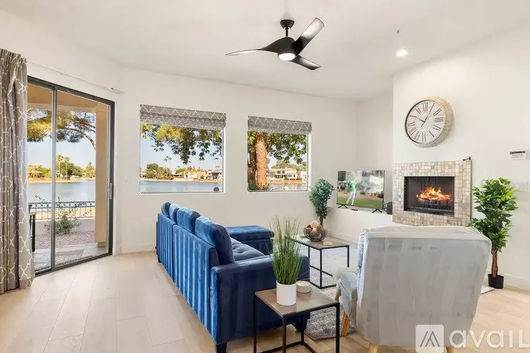 8270 Hayden Rd Scottsdale, AZ 85258 photo 4