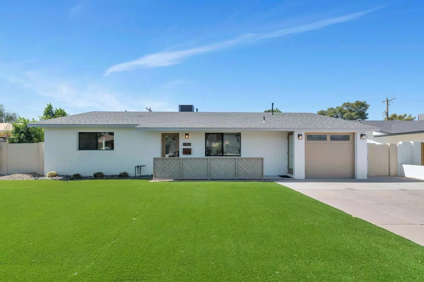 8225 E Jackrabbit Rd Scottsdale, AZ 85250 photo 2