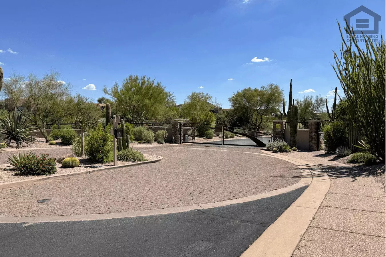 10260 E White Feather Ln Scottsdale, AZ 85262 photo 5