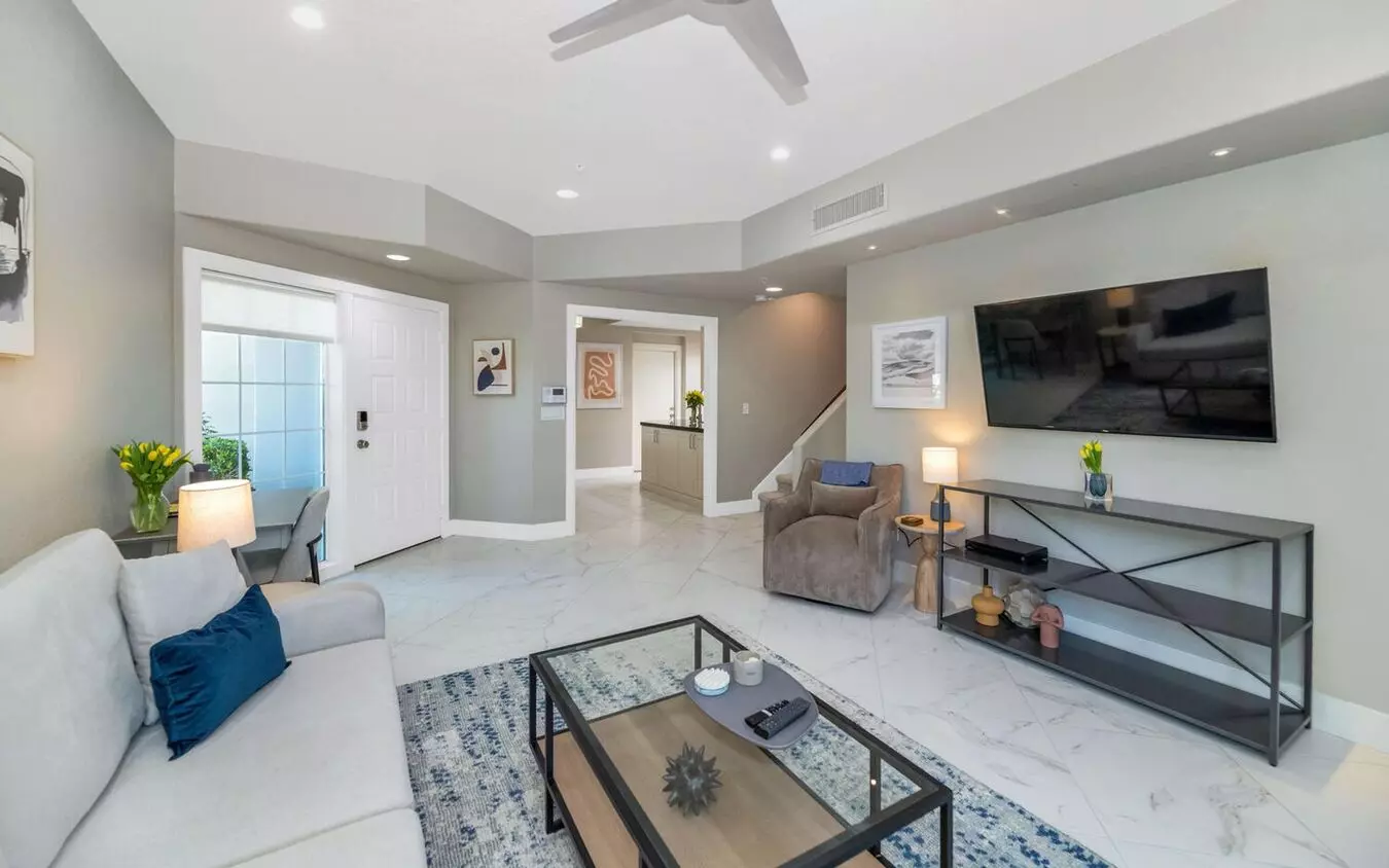Rates Vary: $4,495 - $7,995 photo 2