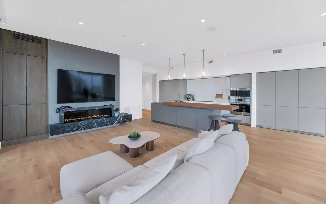 Rates Vary: $12,495 - $22,495 photo 3