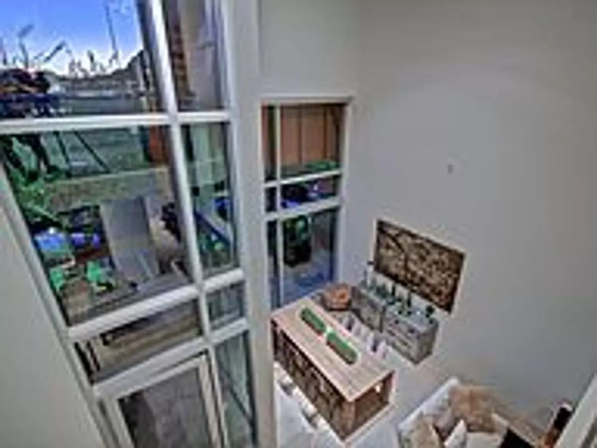 Stylish 2 Bed | 2 Bath Condo in Prime Scottsdale Location photo 5