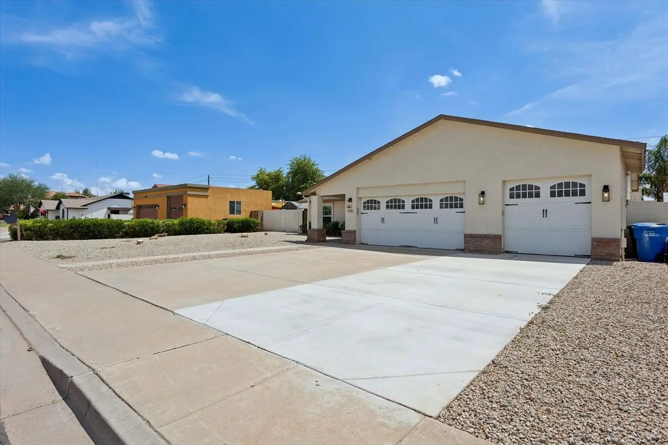5401 E BECK Lane photo 5