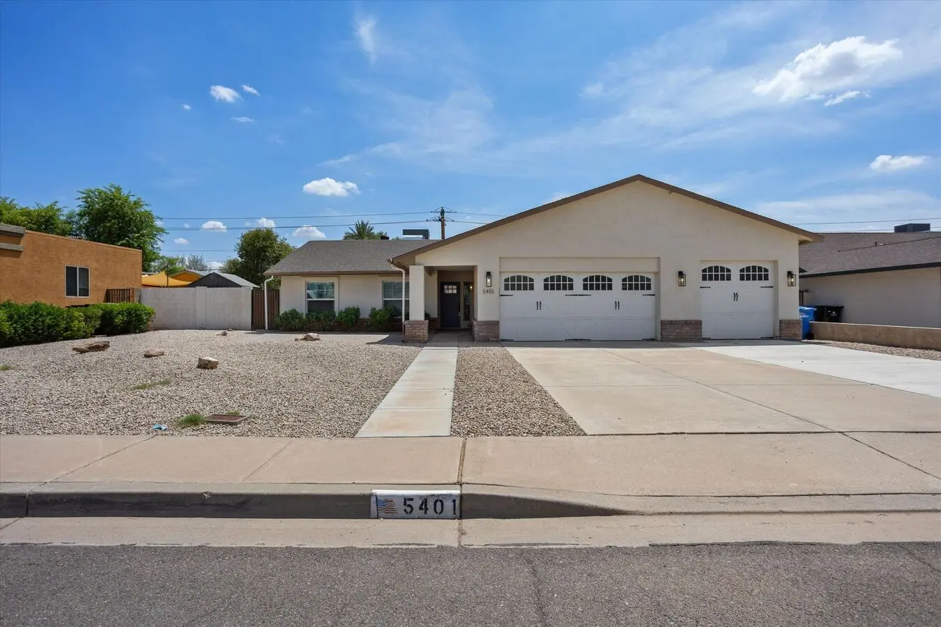 5401 E BECK Lane