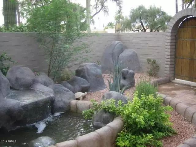 3Bed Townhouse At Camelback/78th St! $199 Move-in Special! Ready For Immediate Move-in! photo 3