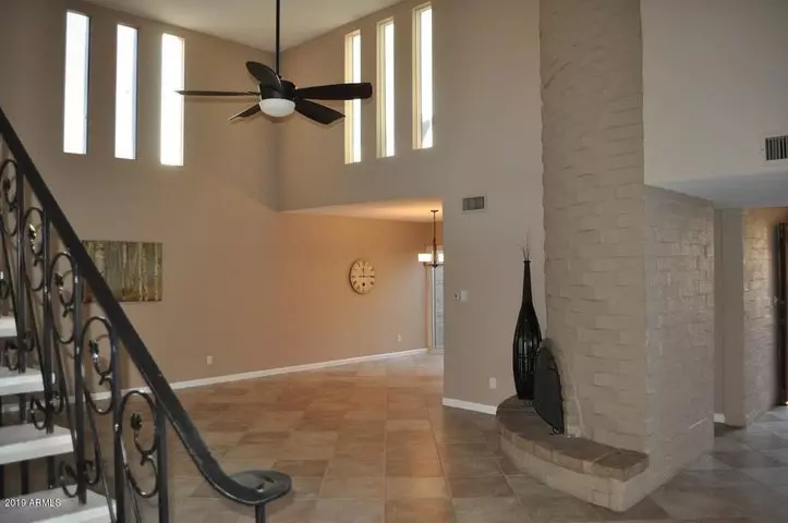 3Bed Townhouse At Camelback/78th St! $199 Move-in Special! Ready For Immediate Move-in! photo 4