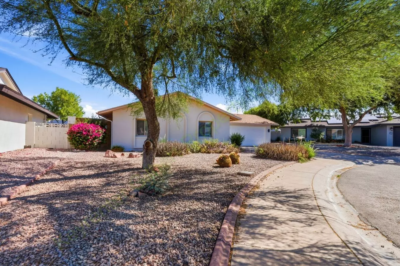 8608 E Whitton Ave Scottsdale, AZ 85251 photo 3