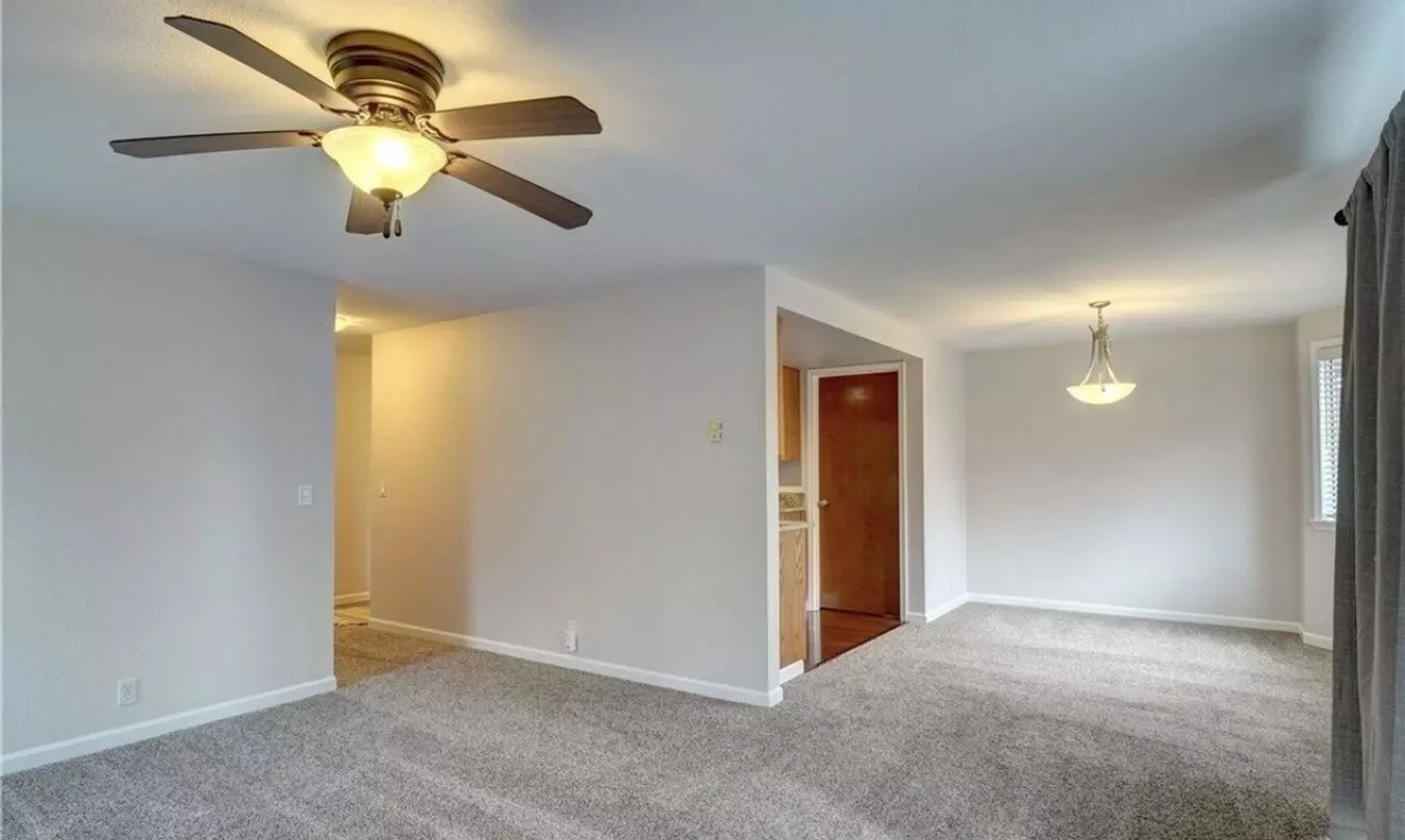 19822 Military Rd S SeaTac, WA 98188 photo 2