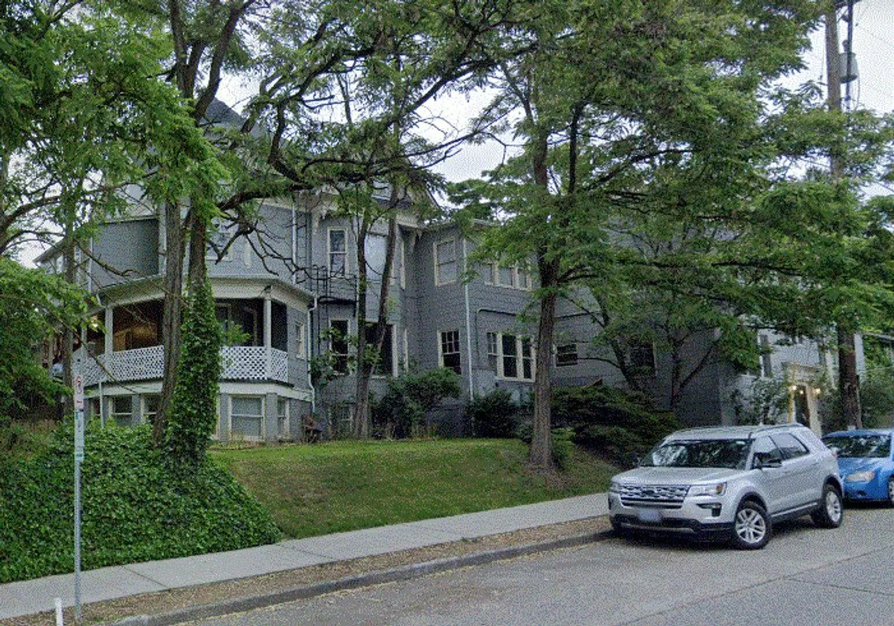 Clayton Place photo 3