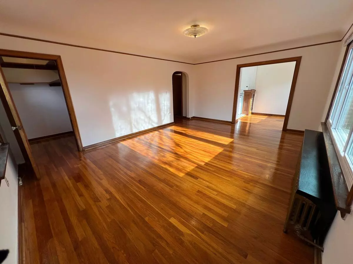 719 2nd Avenue West, Seattle, WA 98119 photo 2