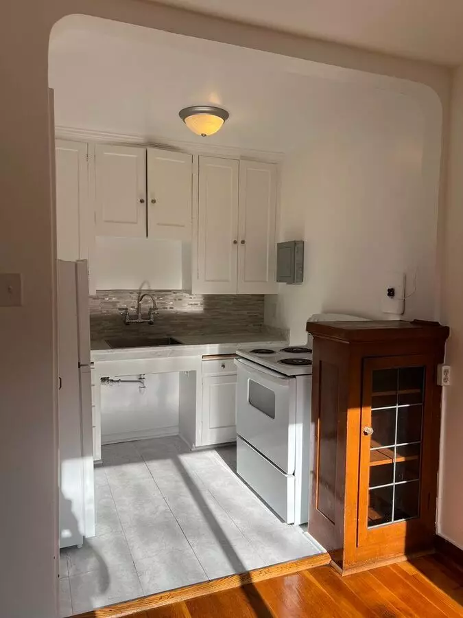 719 2nd Avenue West, Seattle, WA 98119 photo 3
