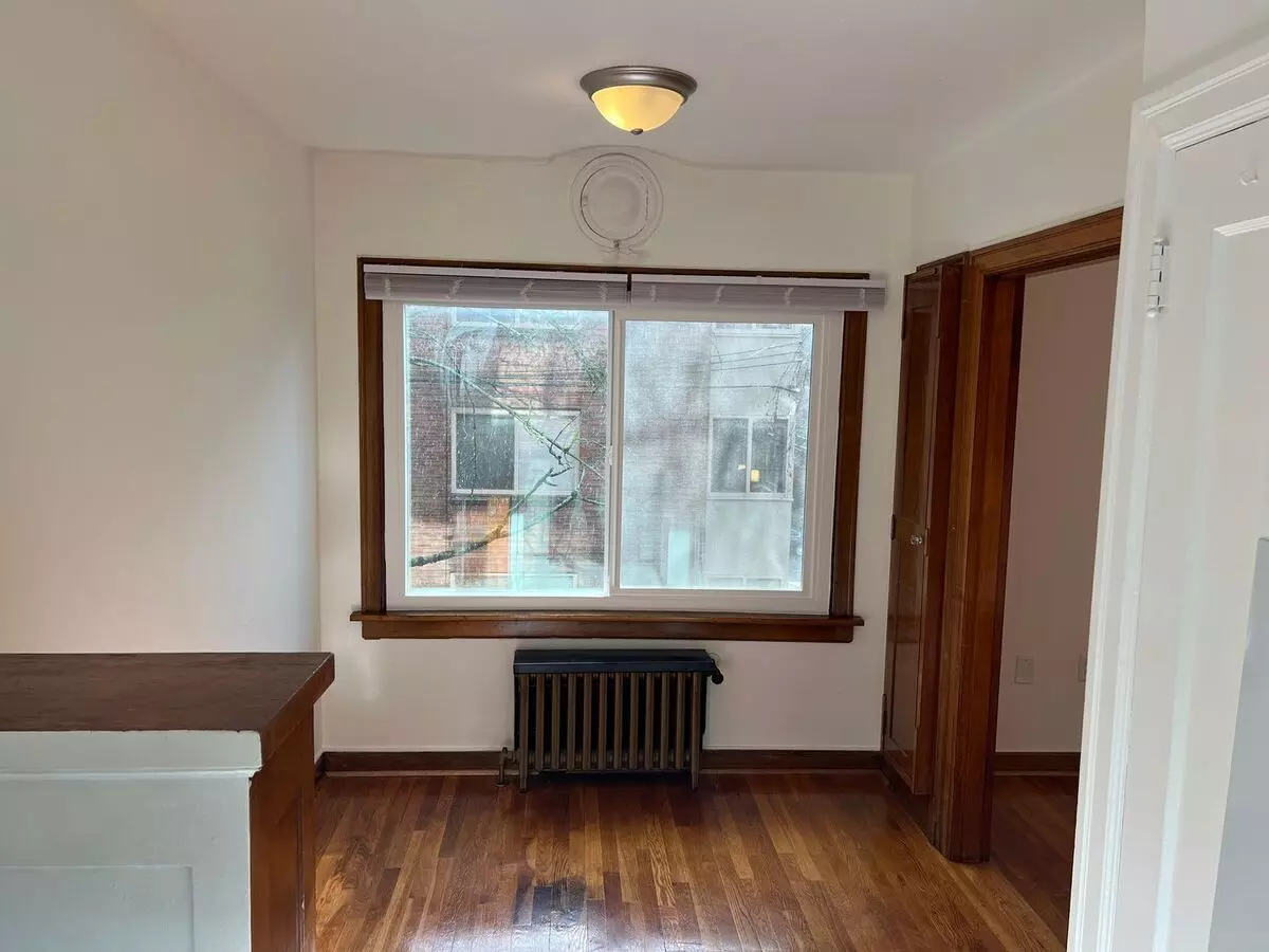 719 2nd Avenue West, Seattle, WA 98119 photo 5