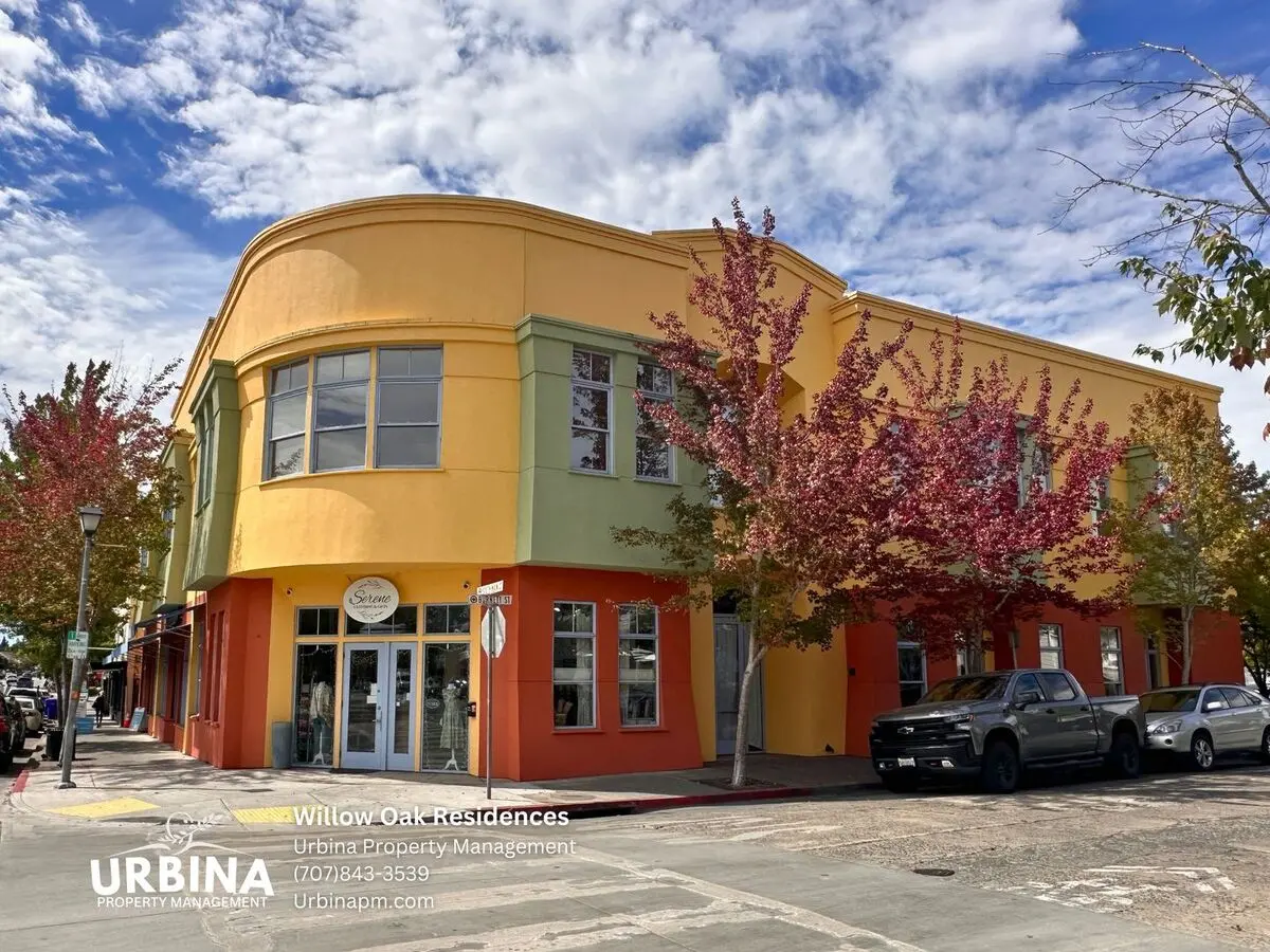 Willow Oak Residences - Downtown Sebastopol Luxury Living photo 2