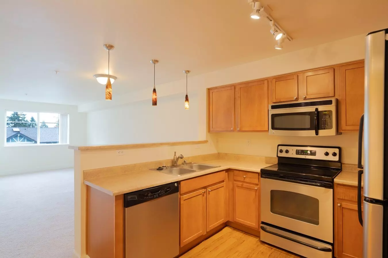 Forest Hills Estates photo 4