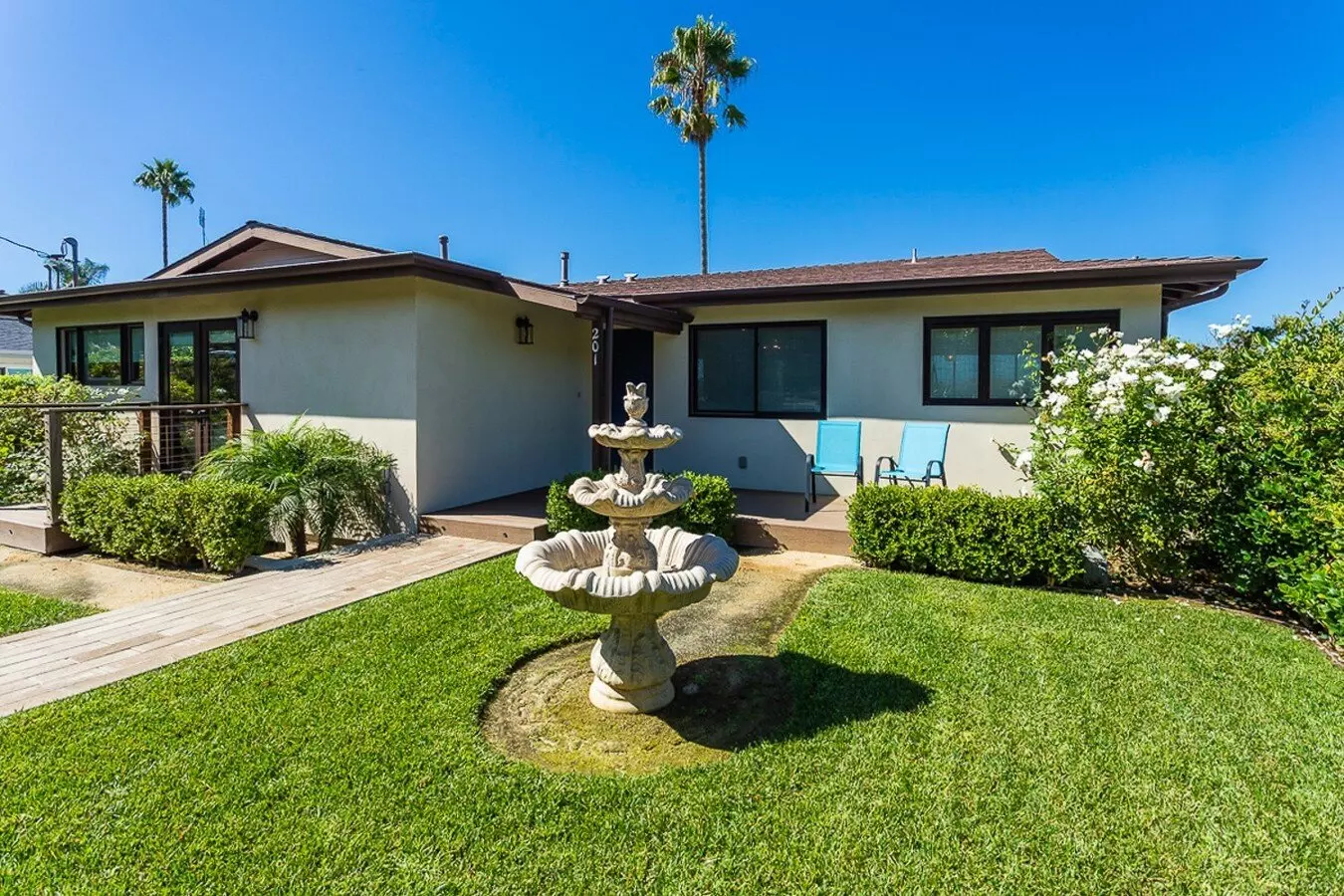 Furnished Oceanview Property photo 2