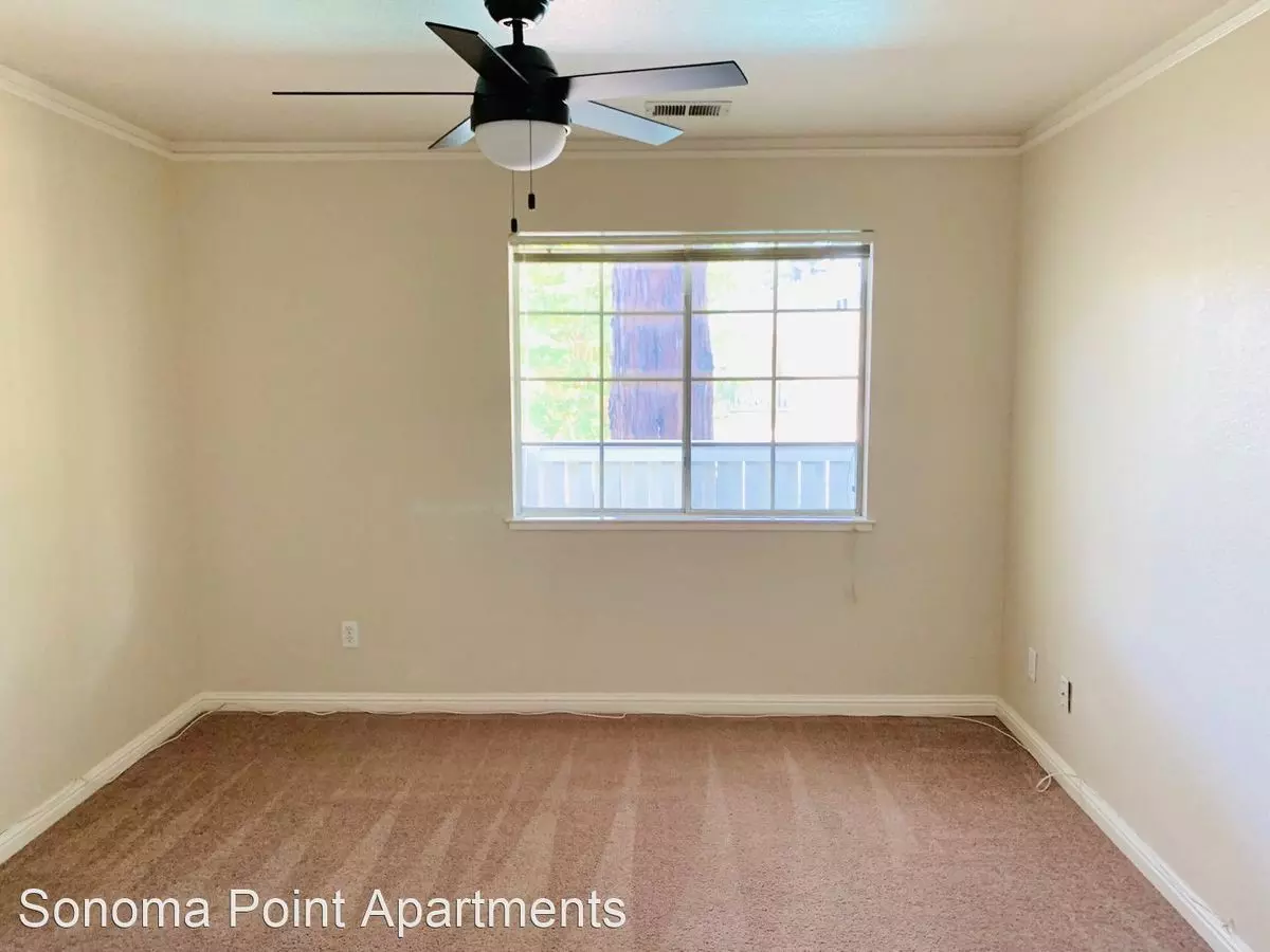 Upstairs One Bedroom Located In Walking Distance To The Sonoma Plaza! photo 2
