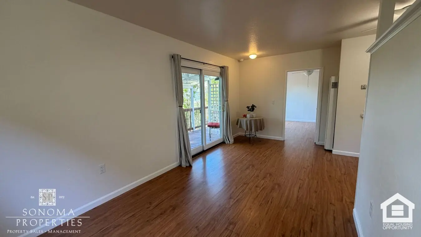 Enchanting 1bd/1ba Cottage, Close To Downtown Sonoma! photo 5