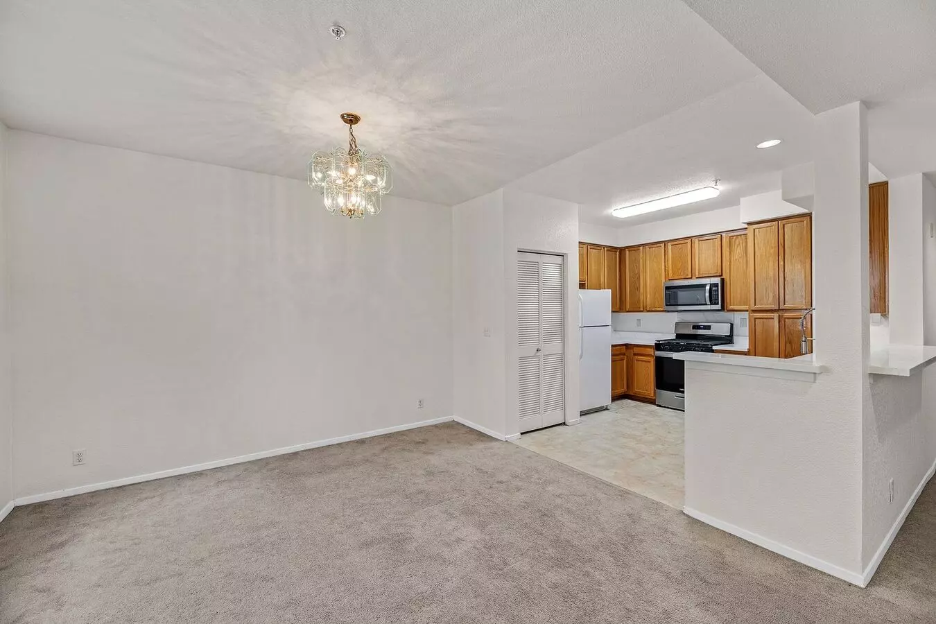 1400 El Camino Real #231 photo 2