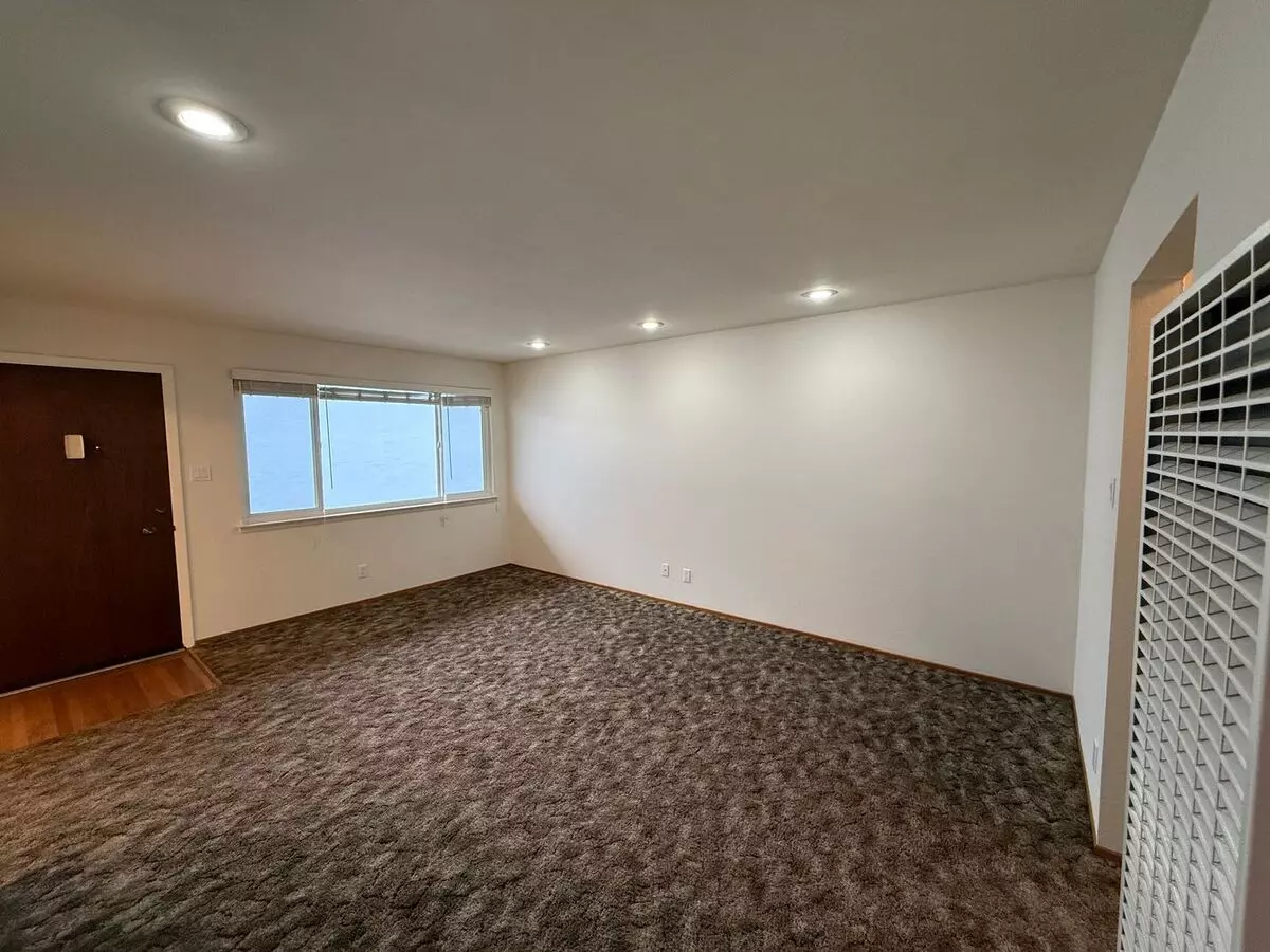 404 Miller Avenue, South San Francisco, CA 94080 photo 2