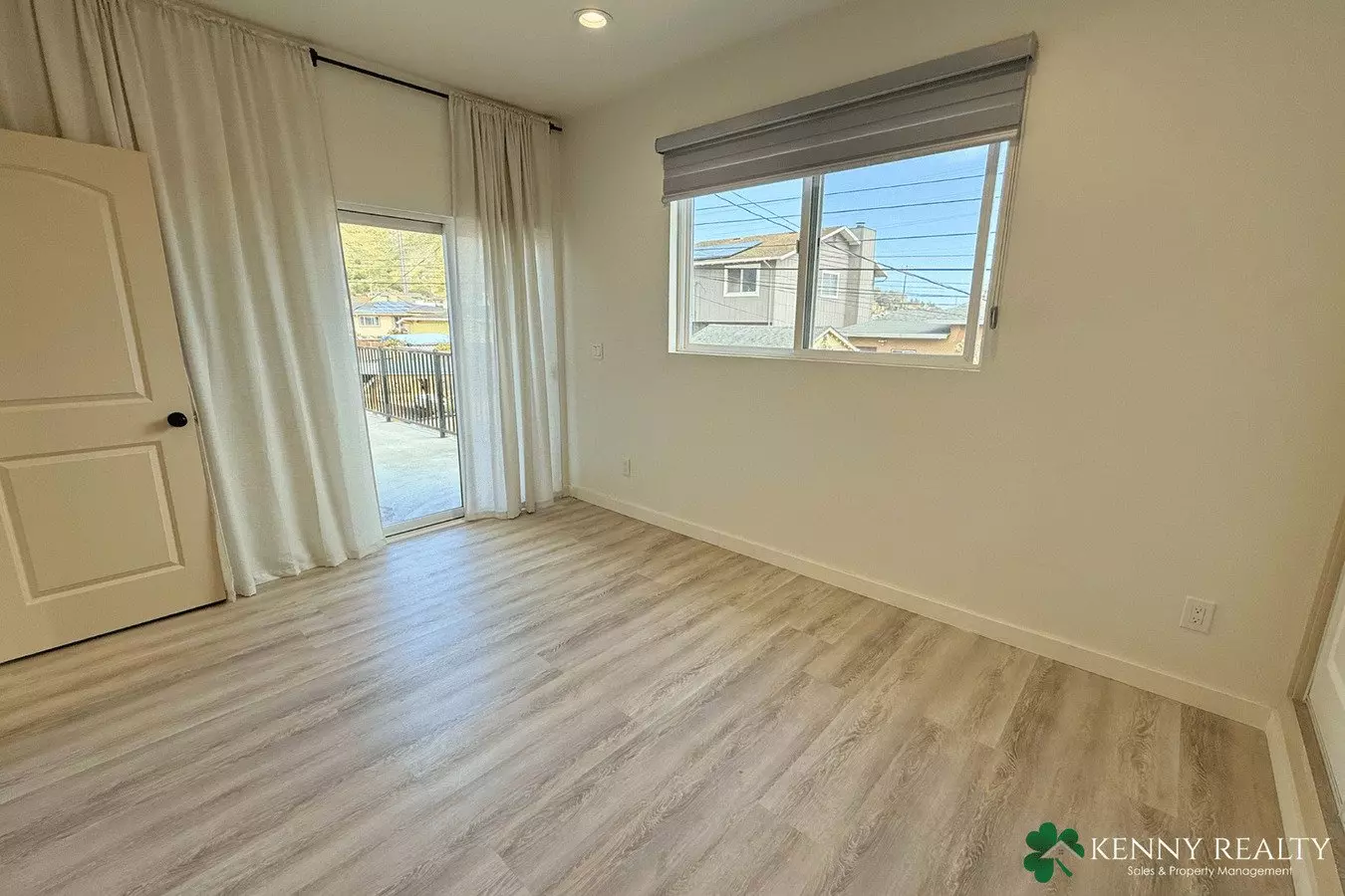 Brand New 2 Bed/2 Bath Adu With Balcony + A/c In South San Francisco photo 3