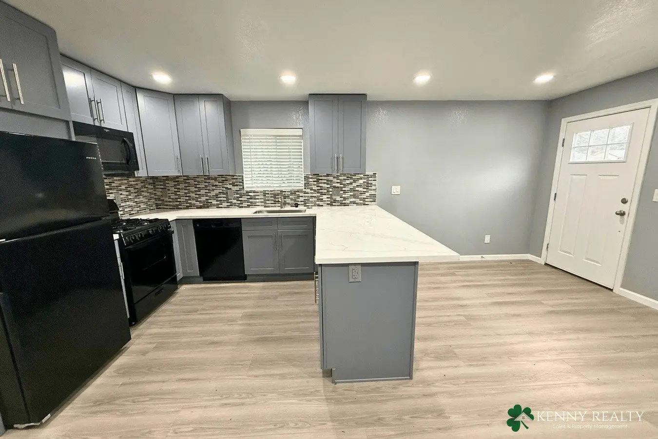 Brand-new 2br/1ba Adu In South San Francisco | Utilities Included photo 5