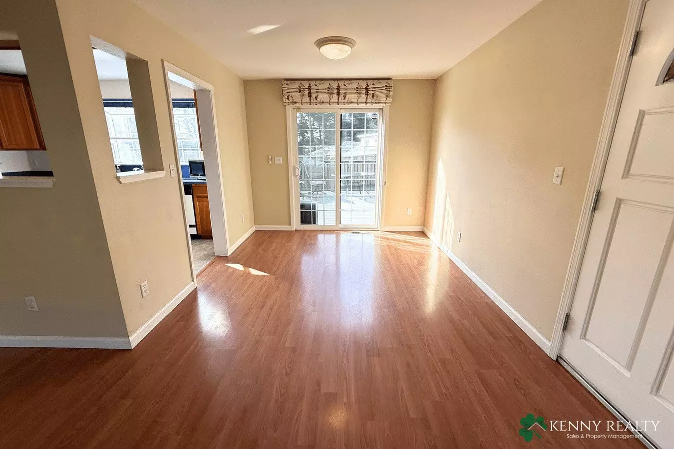 Spacious 3-bedroom Home In Desirable Neighborhood In South San Francisco photo 3