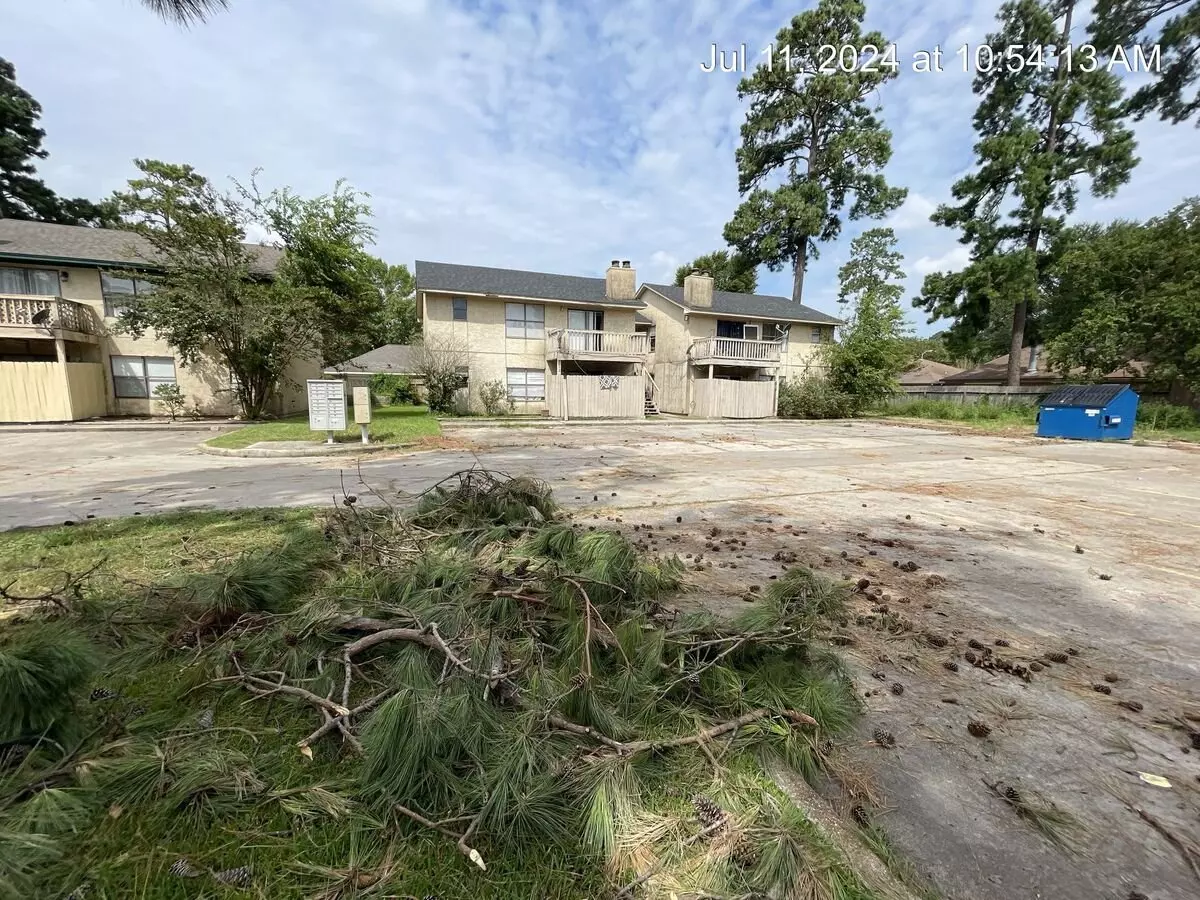 3213 Hirschfield Rd photo 2