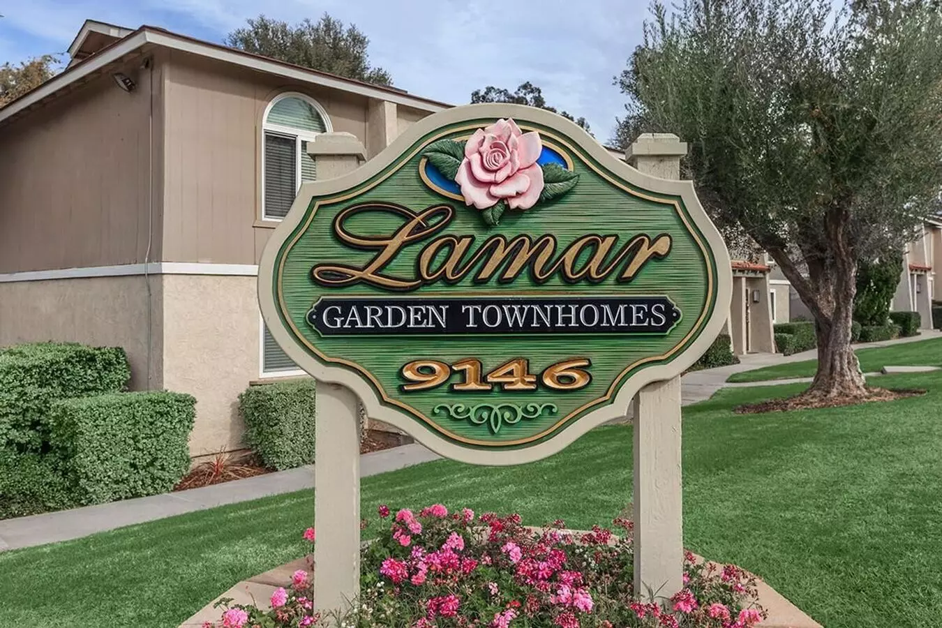 Lamar Garden Townhomes photo 2