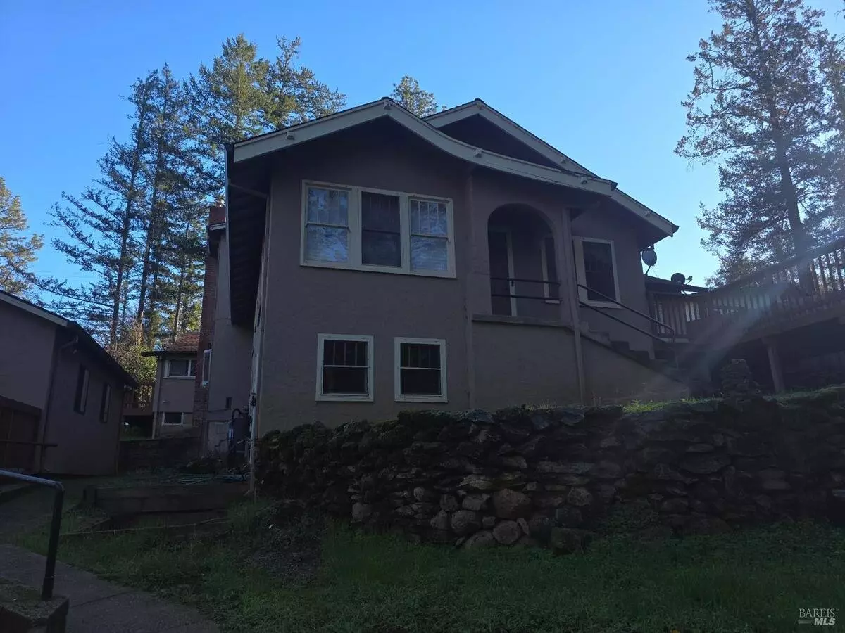 420 Howell Mountain Rd photo 2