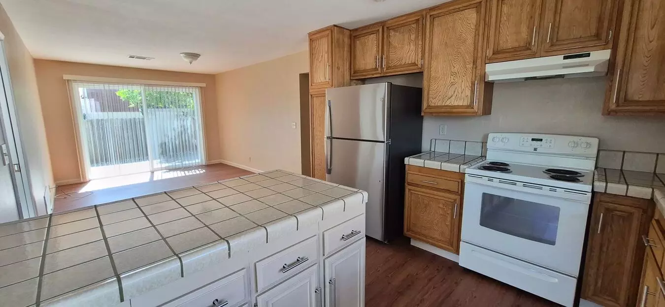 Beautifully Maintained, Suisun City 3-bedroom, 2-bath Home Showcasing True Pride Of Ownership! - Close To Tafb photo 5