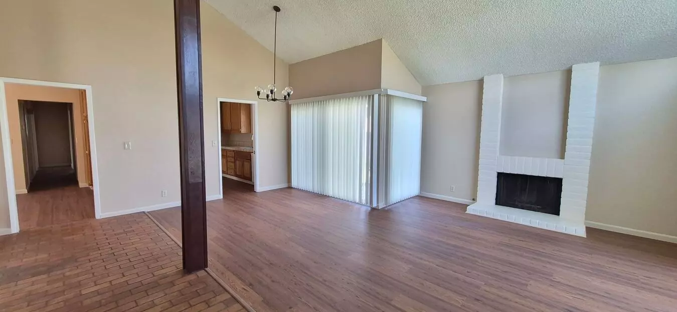 Beautifully Maintained, Suisun City 3-bedroom, 2-bath Home Showcasing True Pride Of Ownership! - Close To Tafb photo 2