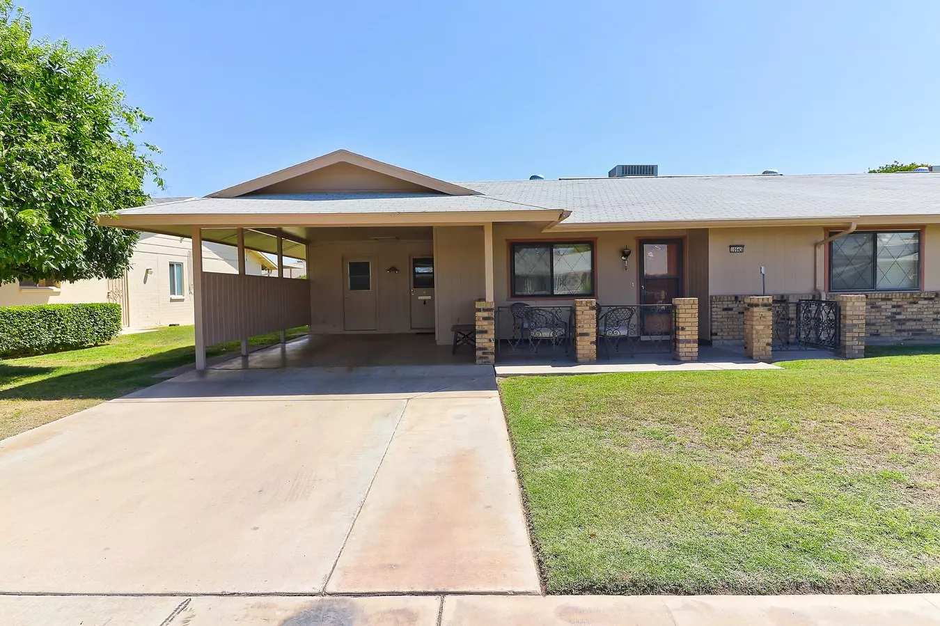 10645 W SARATOGA Circle photo 2