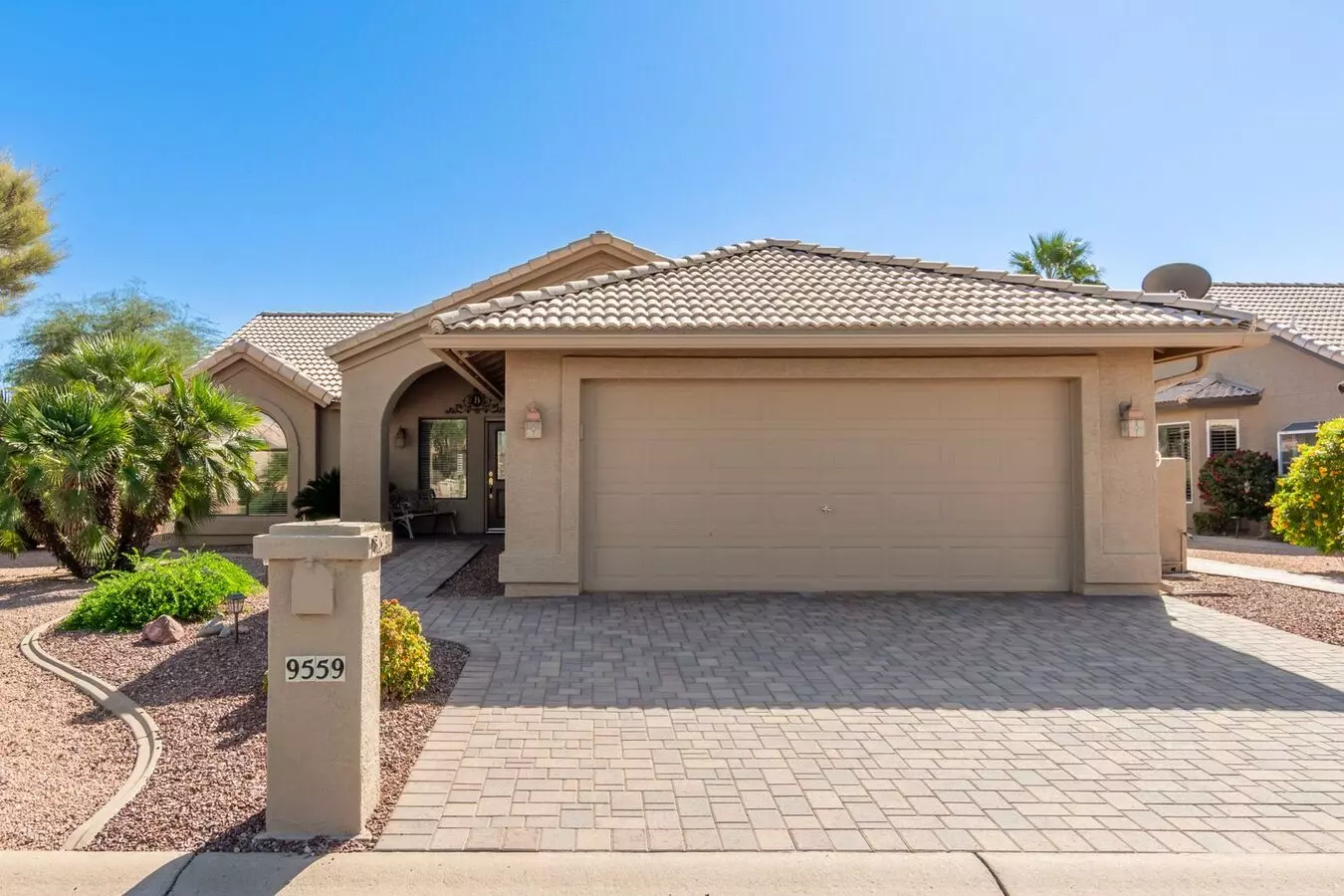 9559 East Sunburst Drive, Sun Lakes, AZ 85248 photo 3