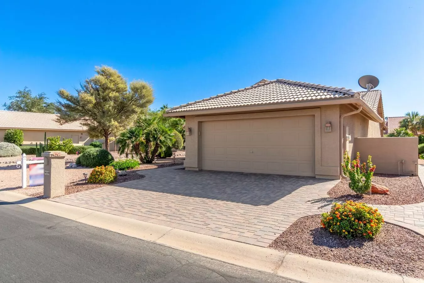 9559 East Sunburst Drive, Sun Lakes, AZ 85248 photo 4