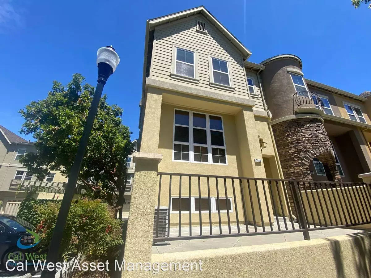 1042 Linz Terrace, Sunnyvale, CA 94089 photo 2