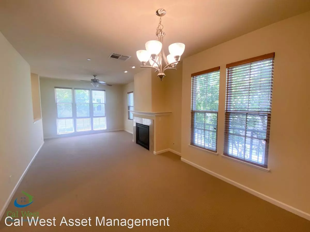 1042 Linz Terrace, Sunnyvale, CA 94089 photo 4