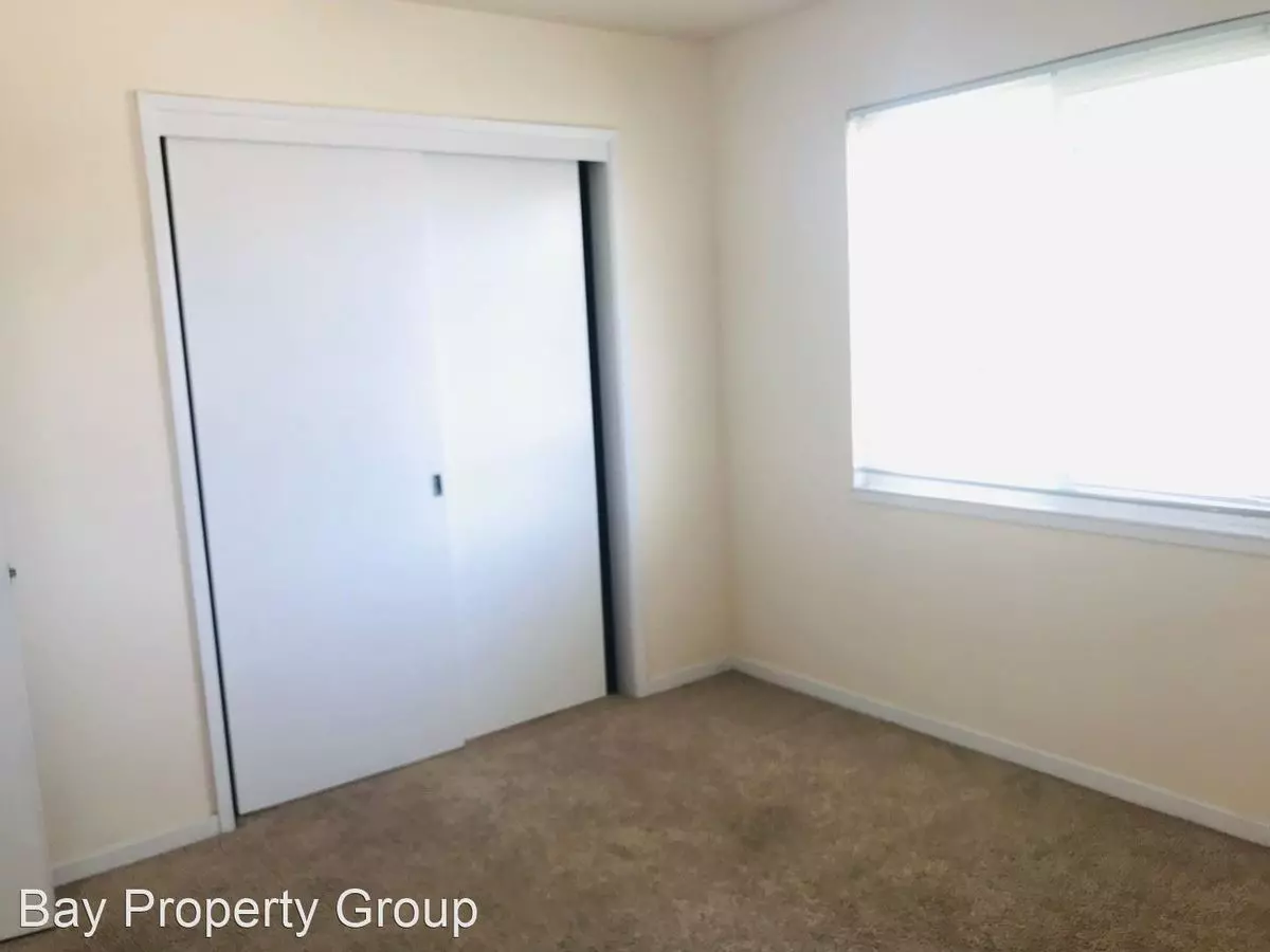 1273-1279 Parkington photo 5