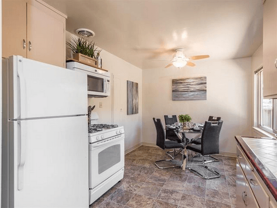 1530 S Wolfe Rd, Sunnyvale (Apartment) photo 4