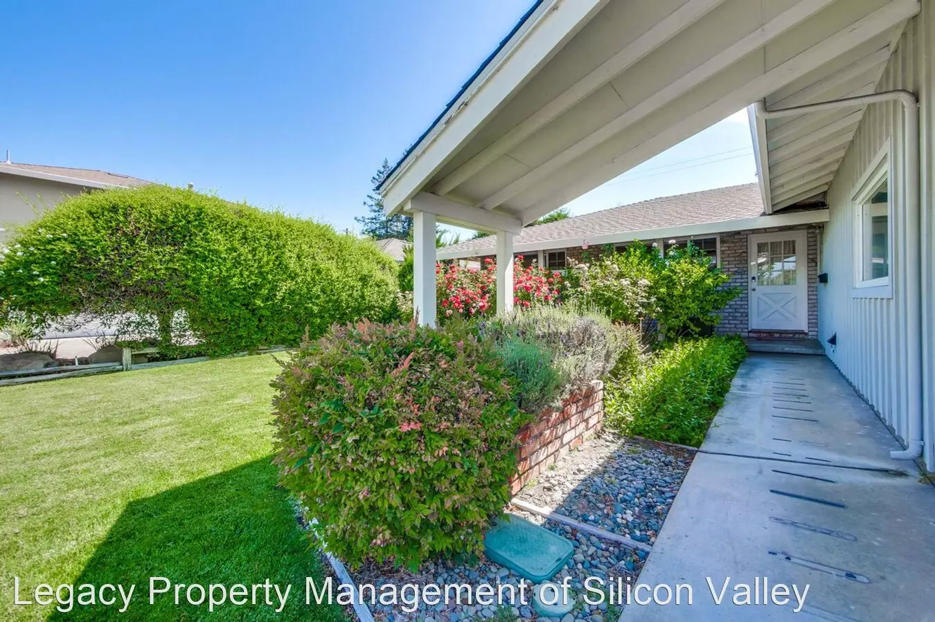 1634 Peacock Avenue, Sunnyvale, CA 94087 photo 3