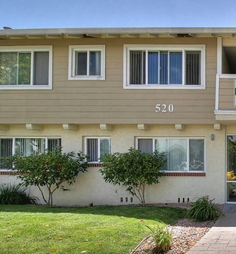 520 Columbia photo 5