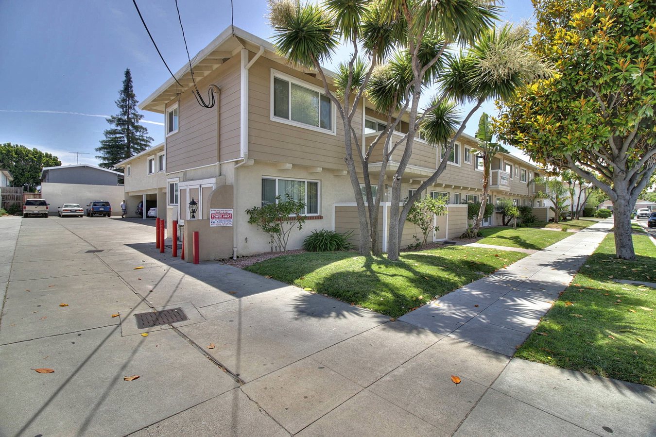520 Columbia photo 3