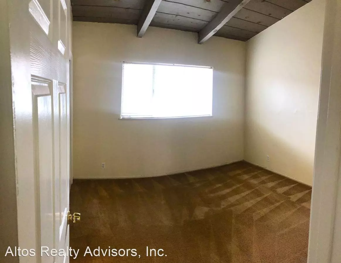 527 E. Taylor Avenue photo 4
