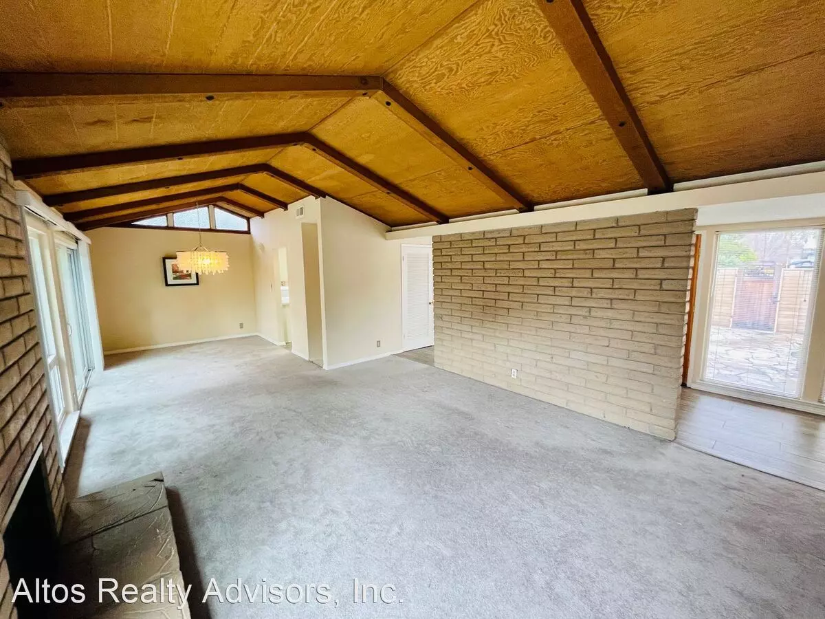 584 Middlebury Drive, Sunnyvale, CA 94087 photo 4