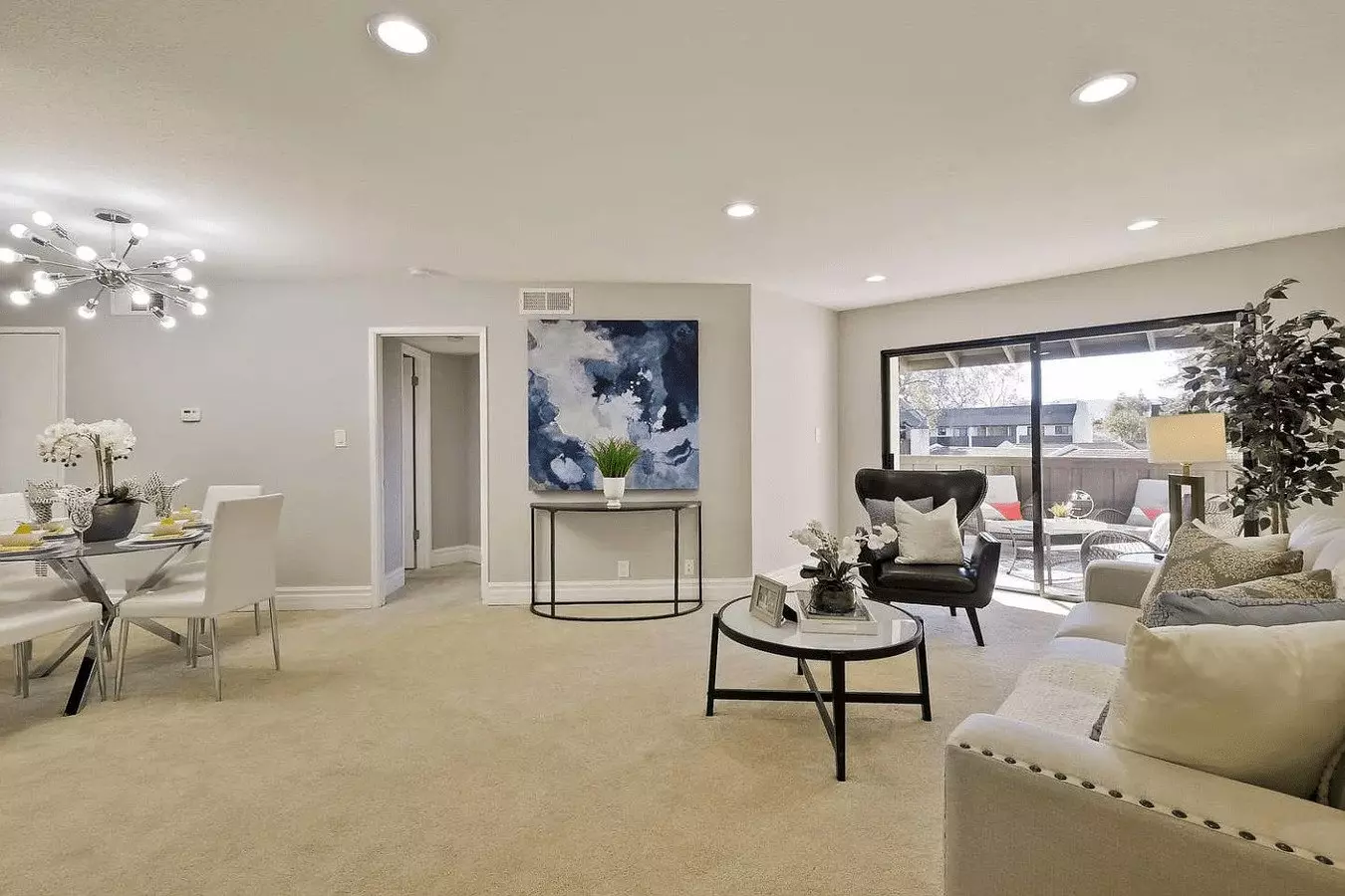 Modern One-bedroom Apartment In Great Location photo 5